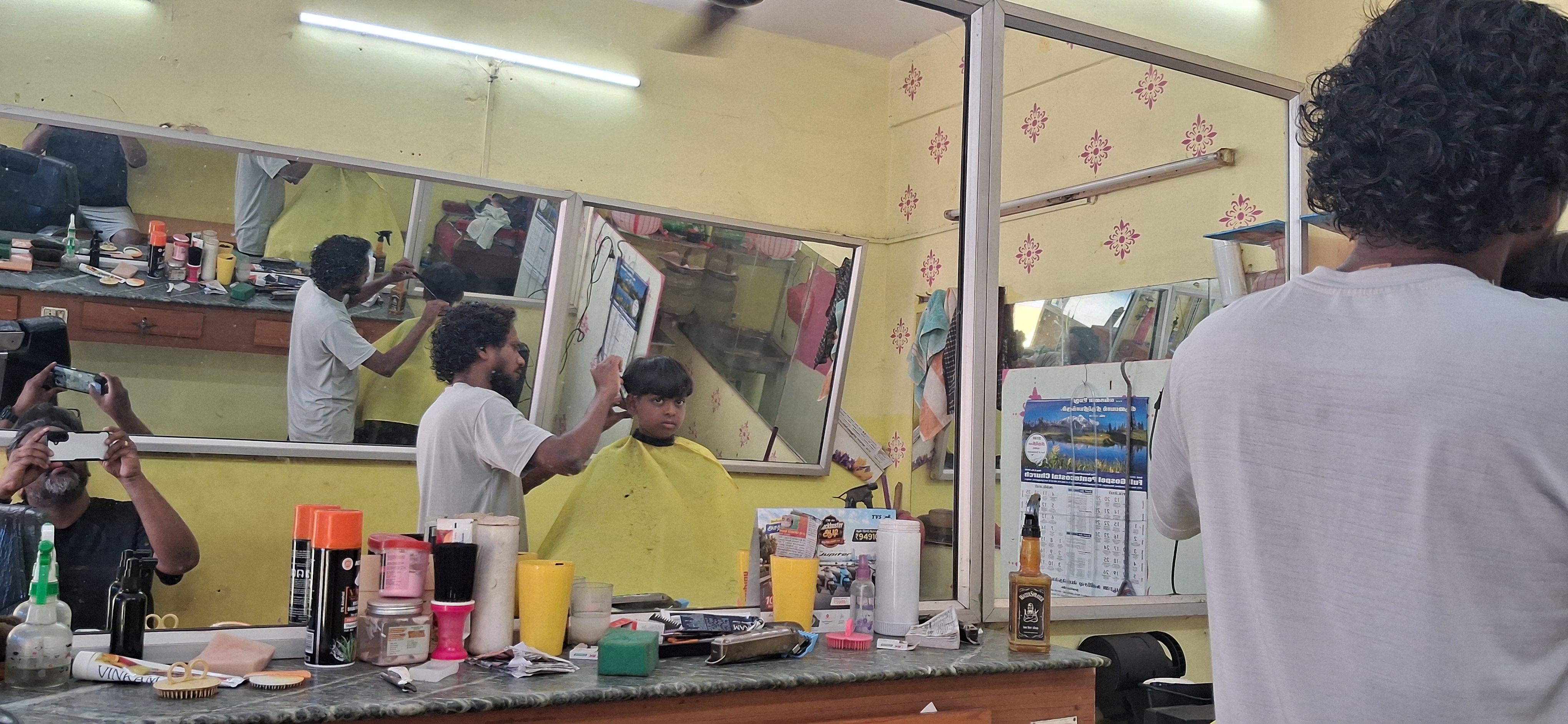 New Star Saloon - Saloon Hairstyle in Melakrishnanputhoor