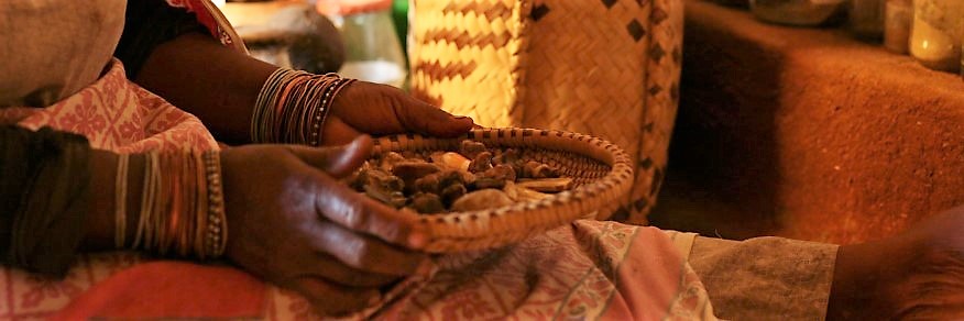 TRADITIONAL HEALER IN Newcastle  [+27720425758]] â“¶SANGOMA / SPIRITUAL HEALER / SPELLS CASTER In Amanzimtoti, Bergville, Blouberg, Eshowe, Estcourt, Hluhluwe, Howick, Kokstad, Matatiele, Melmotho, Mooi River, Mankweng , Nongoma, Phoenix, Pinetown, Port S