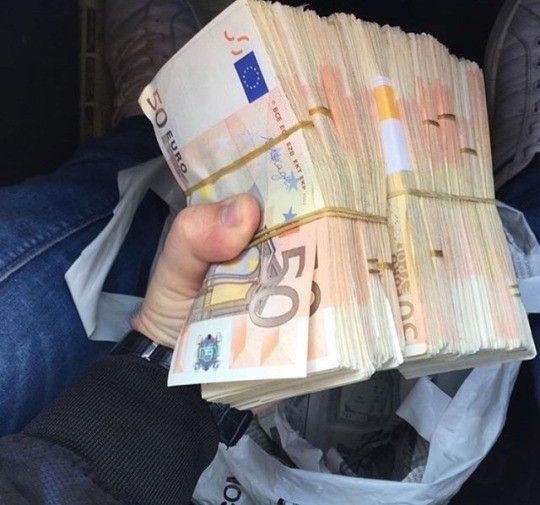 Best Loan Offer For Your Business-WhatsApp(371 204 33160)