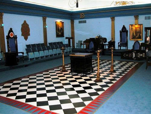 2349027025197... Join illuminati for money ritual — Auto Painting in Asaba